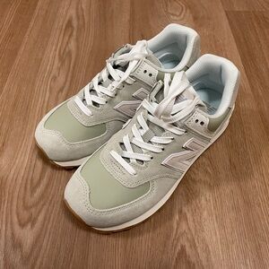 NIB New Balance 574, Women’s Size 8